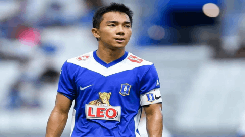 Chanathip Songkrasin ám chỉ trọng tài Thai League kém